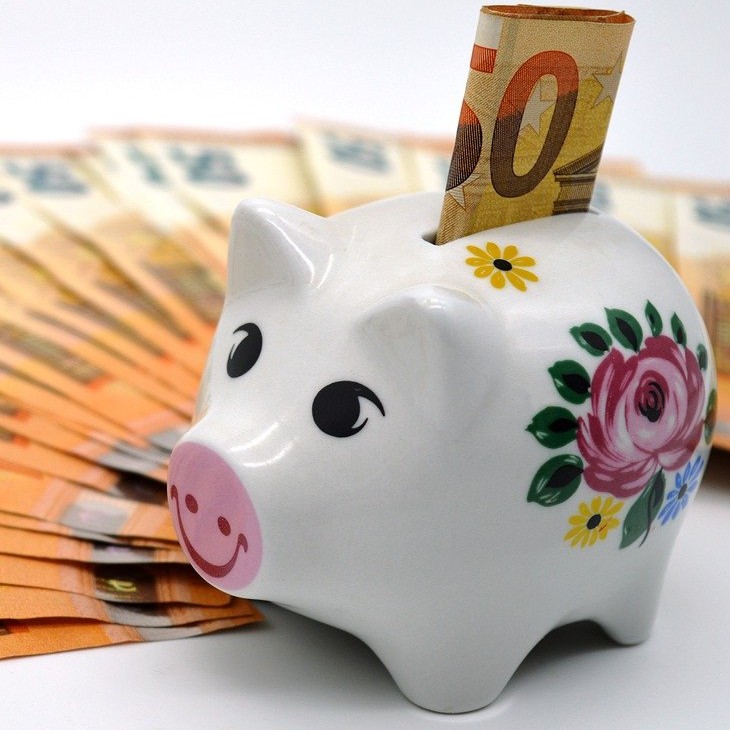 piggy-bank1-7725120_1280